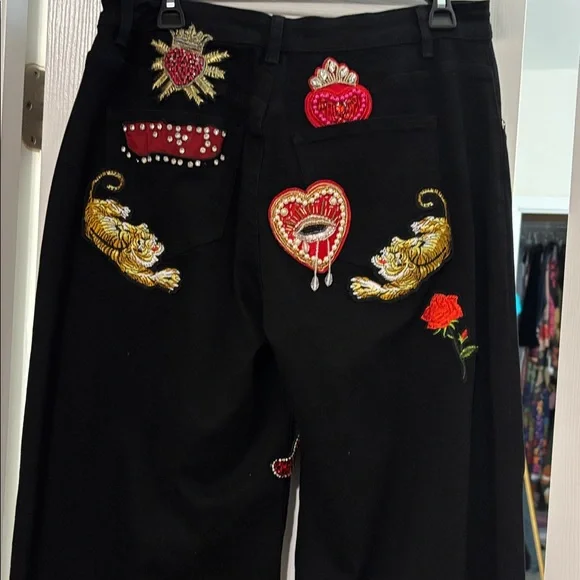 Black Wide-Leg Pants with Embroidered Designs - Picture 5 of 6